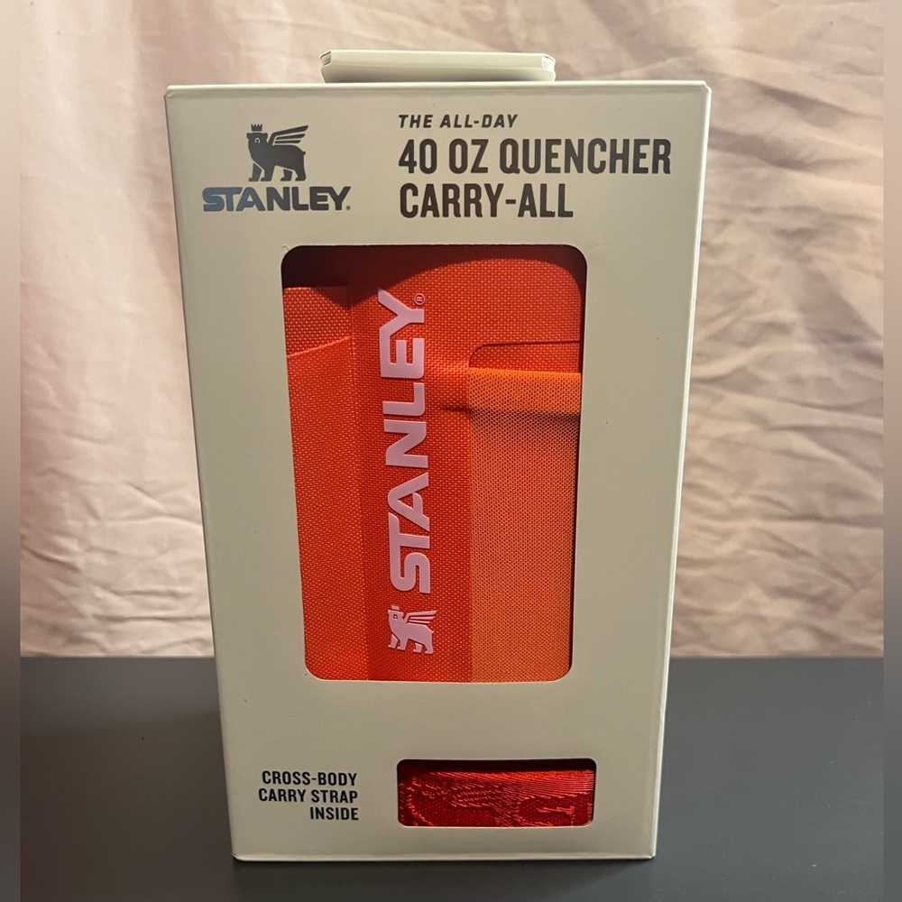 Stanley Coral Quencher H2.0 40oz Tumbler Bundle Carry-All Boot Straw Cover NEW - Picture 5 of 8